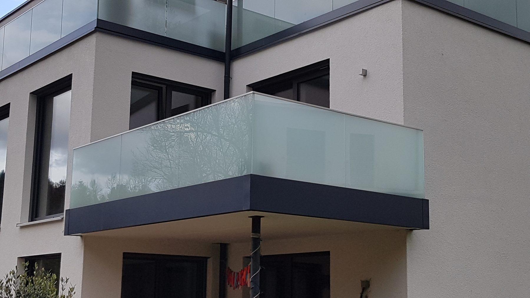 Vollglas-Balkon – Metallbau Stienen GmbH